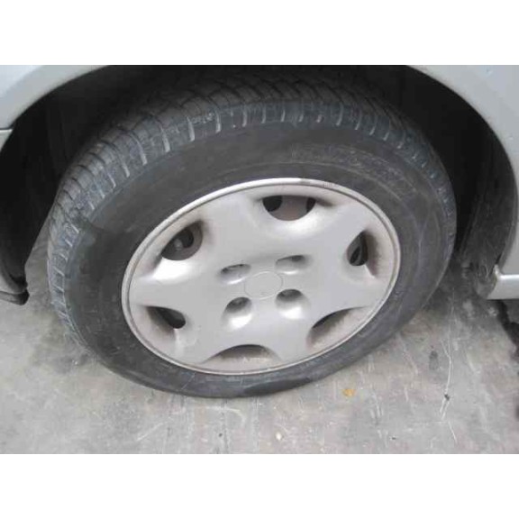 citroën xsara berlina del año 1999