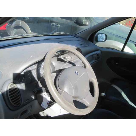 renault scenic (ja..) del año 2001