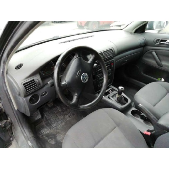 volkswagen passat berlina (3b3) del año 2004