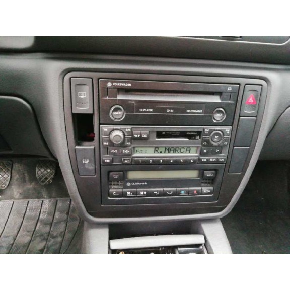 volkswagen passat berlina (3b3) del año 2004