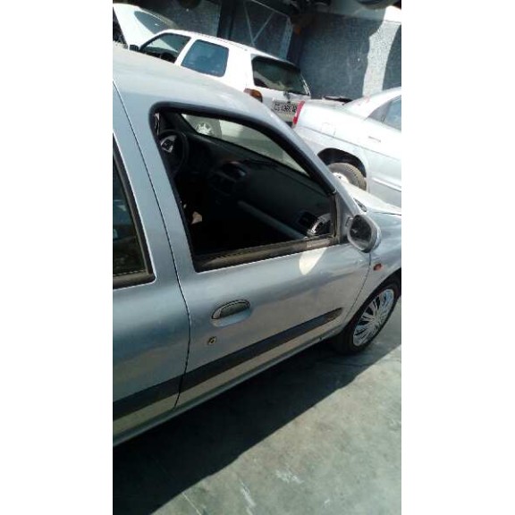 renault clio ii fase ii (b/cb0) del año 2002