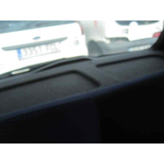 lancia lancia y del año 2001