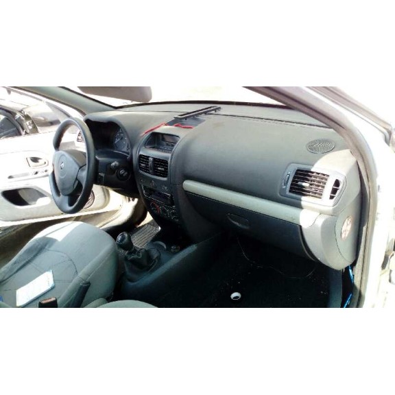 renault clio ii fase ii (b/cb0) del año 2002