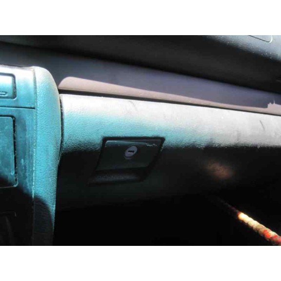 audi a4 berlina (b5) del año 2000