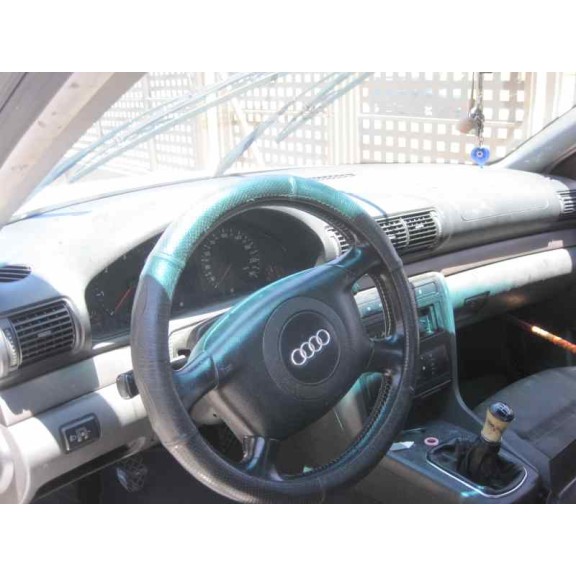 audi a4 berlina (b5) del año 2000