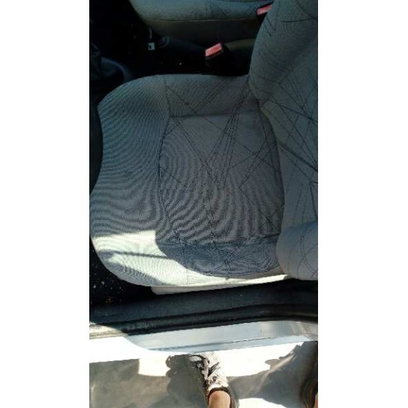 renault clio ii fase ii (b/cb0) del año 2002