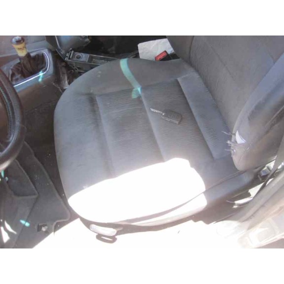 audi a4 berlina (b5) del año 2000