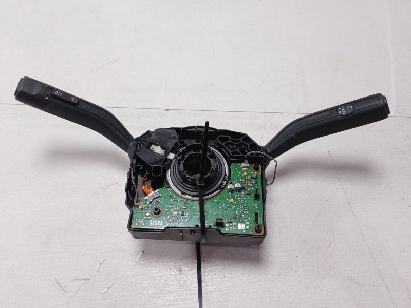 Recambio de mando multifuncion para mercedes-benz gla (h247) gla 200 d (247.712) referencia OEM IAM A2479003903  