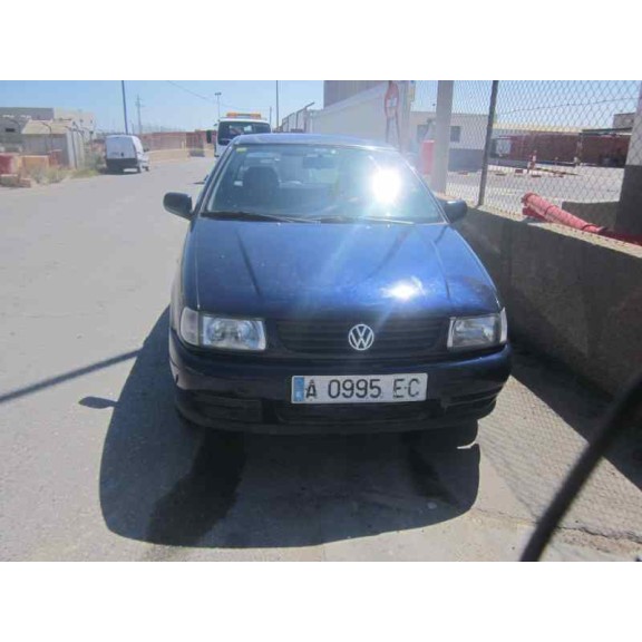 volkswagen polo berlina (6n1) del año 1999