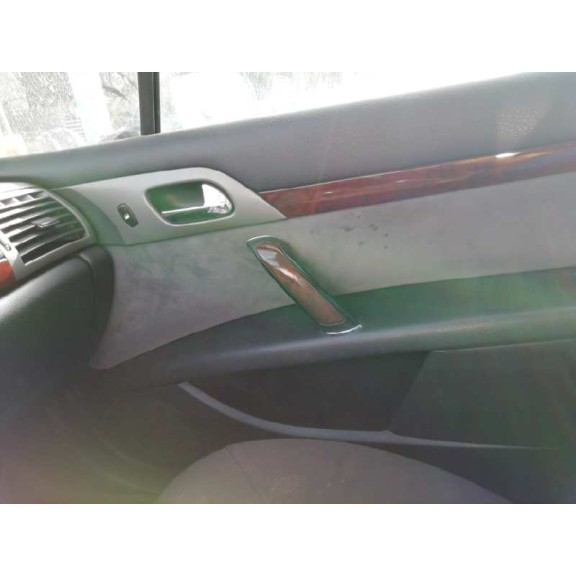 peugeot 407 del año 2004