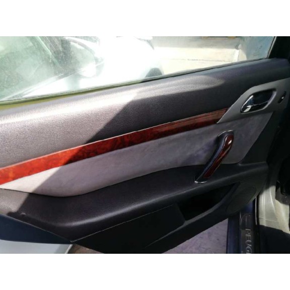 peugeot 407 del año 2004