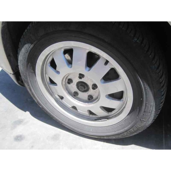 audi a4 berlina (b5) del año 2000