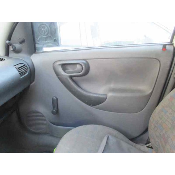 opel combo (corsa c) del año 2005