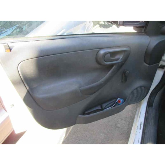 opel combo (corsa c) del año 2005
