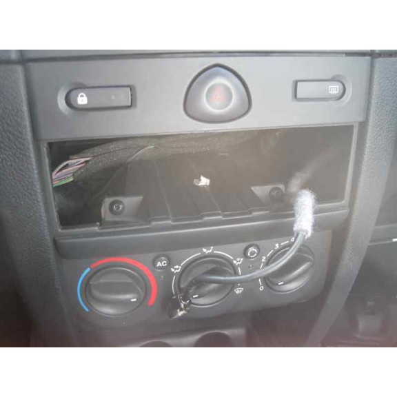 renault clio ii fase ii (b/cb0) del año 2008