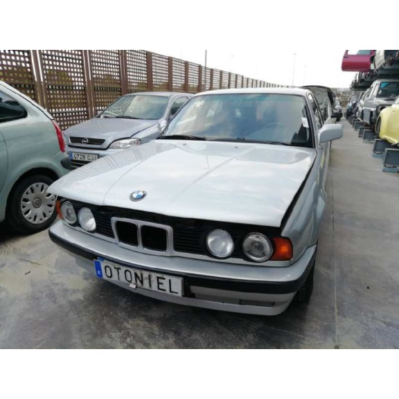bmw serie 5 berlina (e34) del año 1989