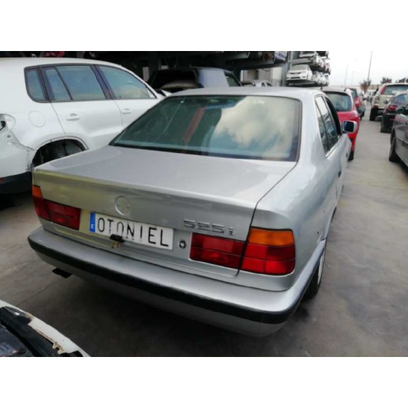 bmw serie 5 berlina (e34) del año 1989