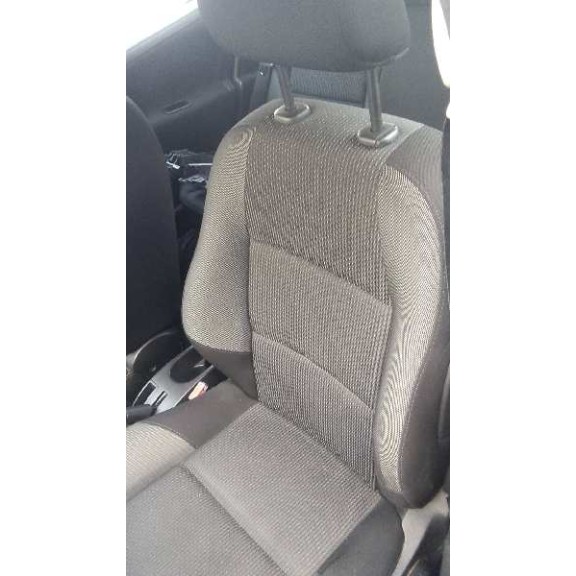 peugeot 207 del año 2006