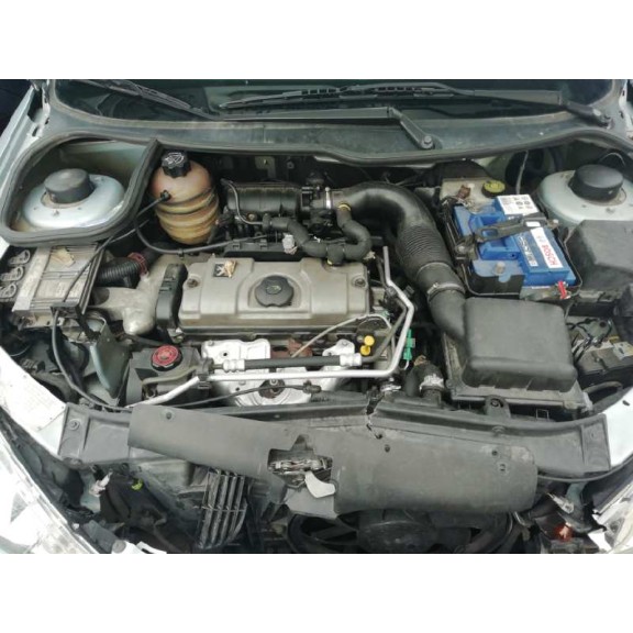 peugeot 206 berlina del año 2004