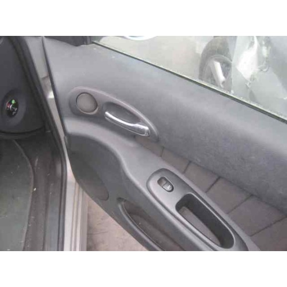 alfa romeo 156 (116) del año 2001