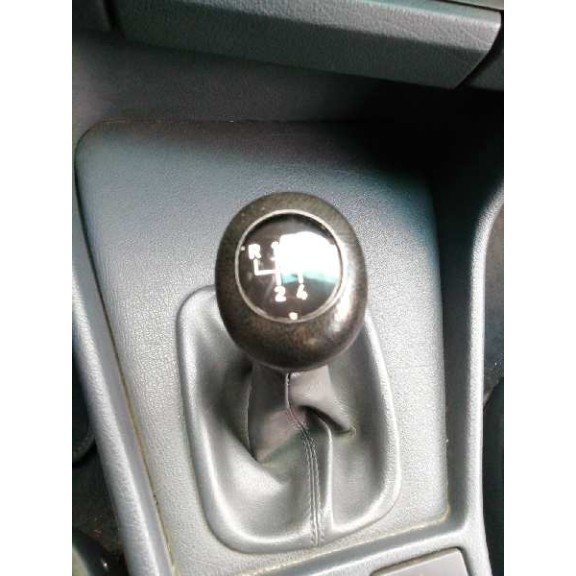 bmw serie 5 berlina (e34) del año 1989