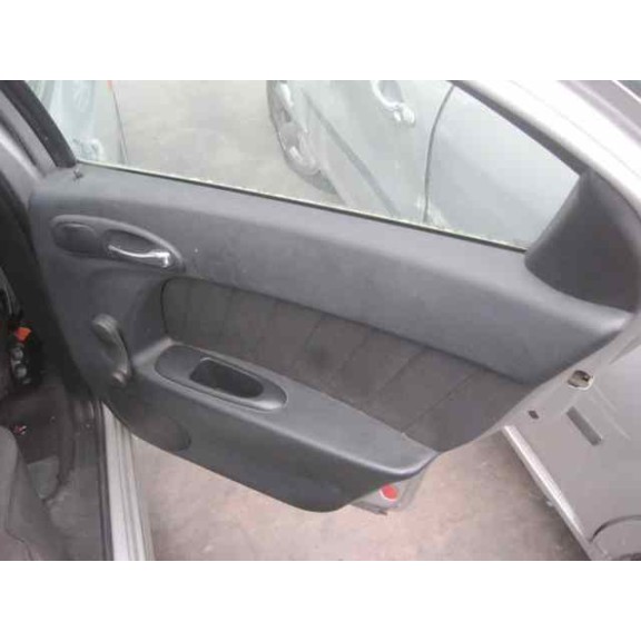 alfa romeo 156 (116) del año 2001