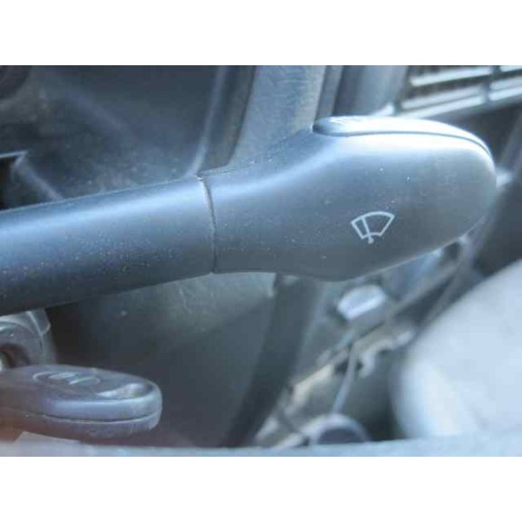 seat inca (6k9) del año 2002