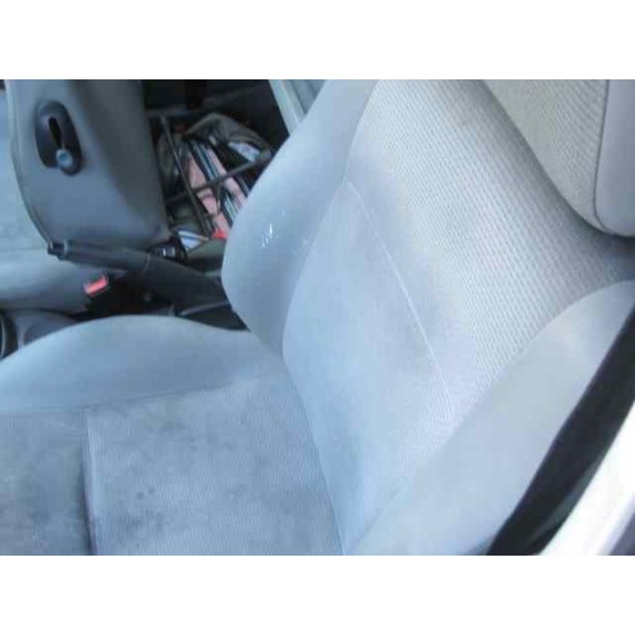 seat inca (6k9) del año 2002