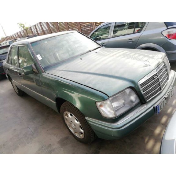 mercedes-benz clase e (w124) berlina del año 1994
