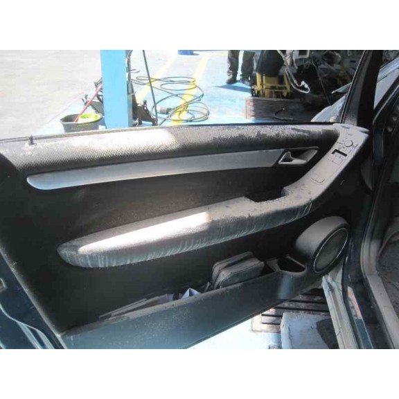 mercedes-benz clase a (w169) del año 2005