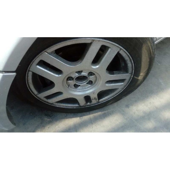 volkswagen golf iv berlina (1j1) del año 2001