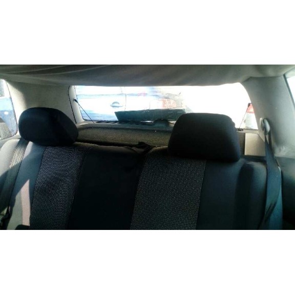 volkswagen golf iv berlina (1j1) del año 2001