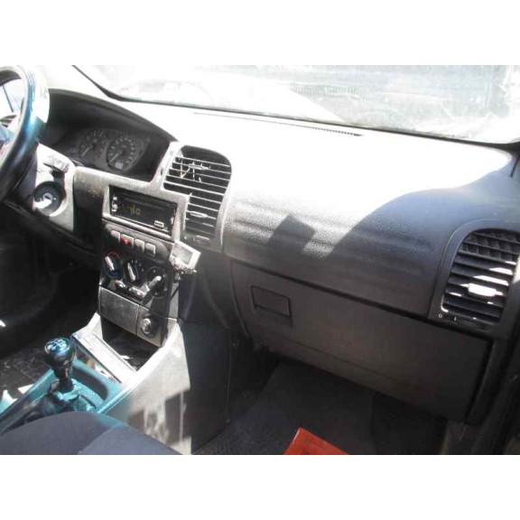 opel zafira a del año 2000