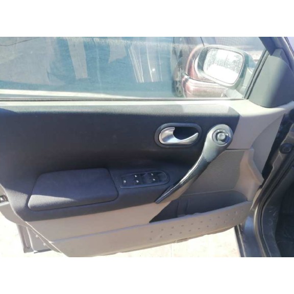 renault megane ii berlina 5p del año 2004