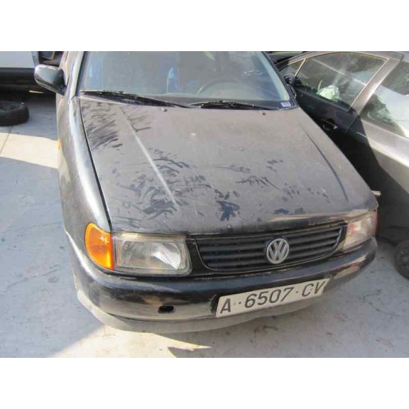 volkswagen polo berlina (6n1) del año 1994