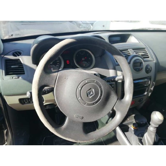 renault megane ii berlina 5p del año 2004