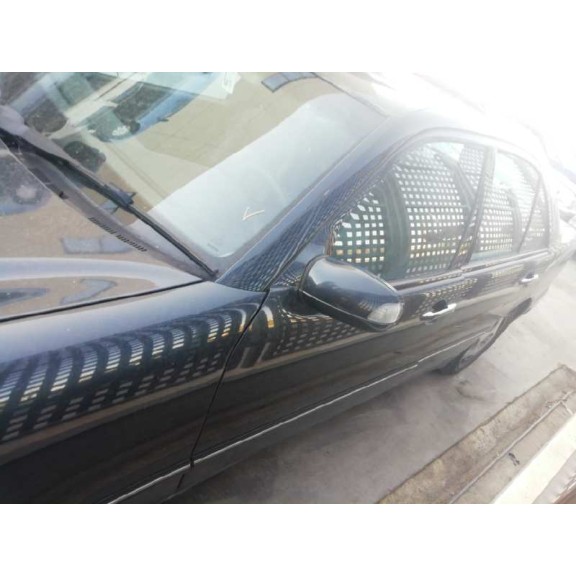 mercedes-benz clase e (w210) berlina diesel del año 1999