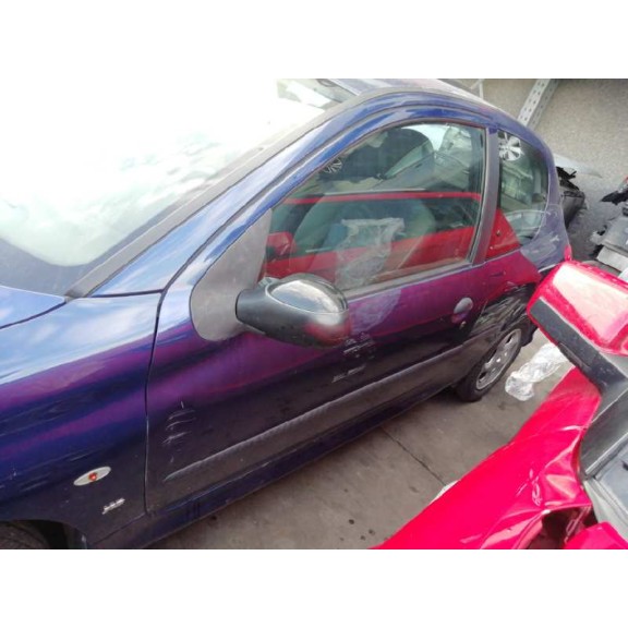 peugeot 206 berlina del año 1999