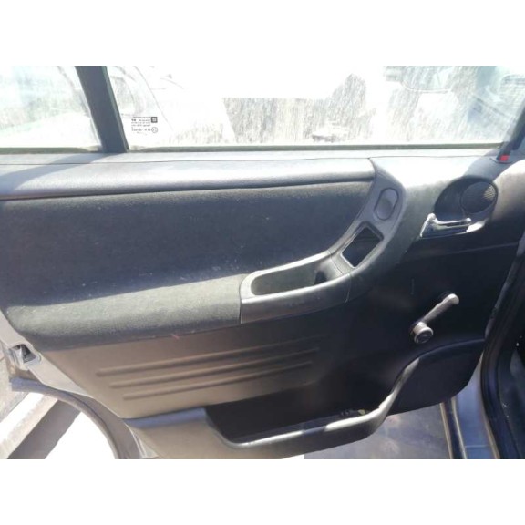 opel zafira a del año 2004