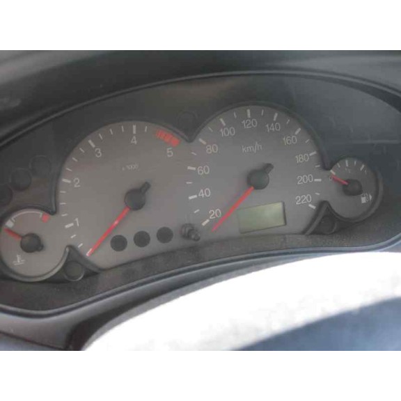 ford focus berlina (cak) del año 2004