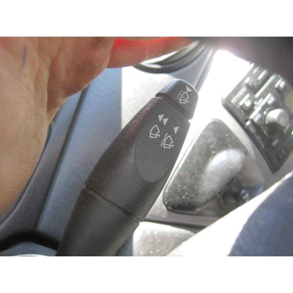 ford focus berlina (cak) del año 2004