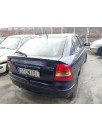 opel astra g berlina del año 2000
