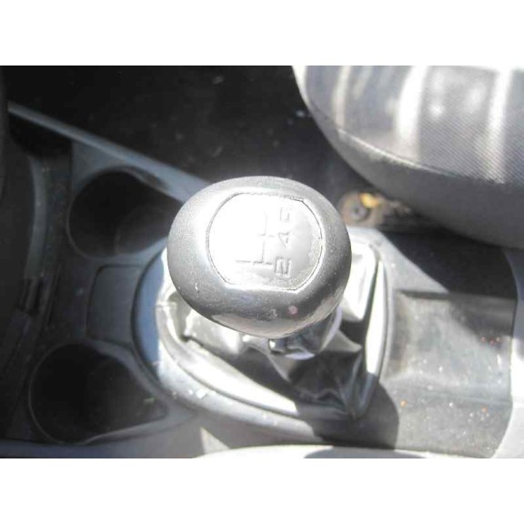 ford focus berlina (cak) del año 2004