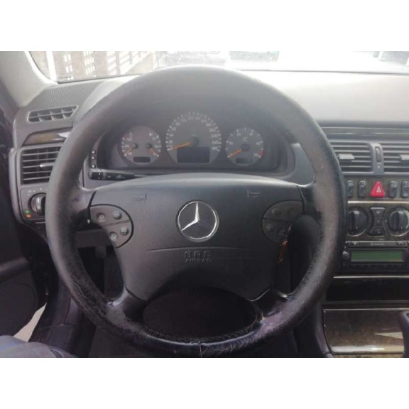 mercedes-benz clase e (w210) berlina diesel del año 1999