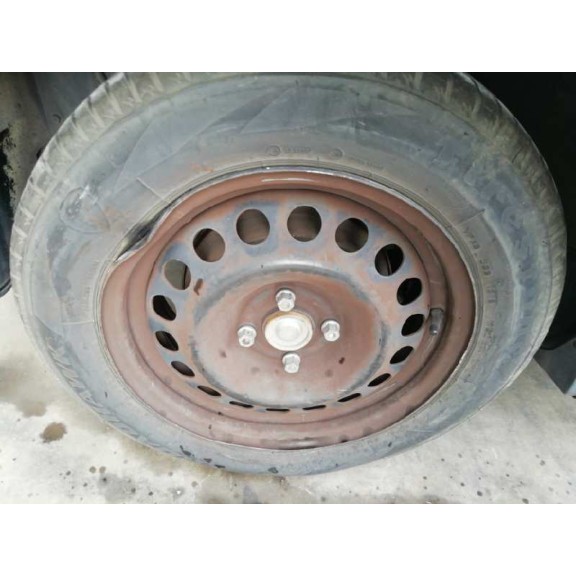 opel astra g berlina del año 2000