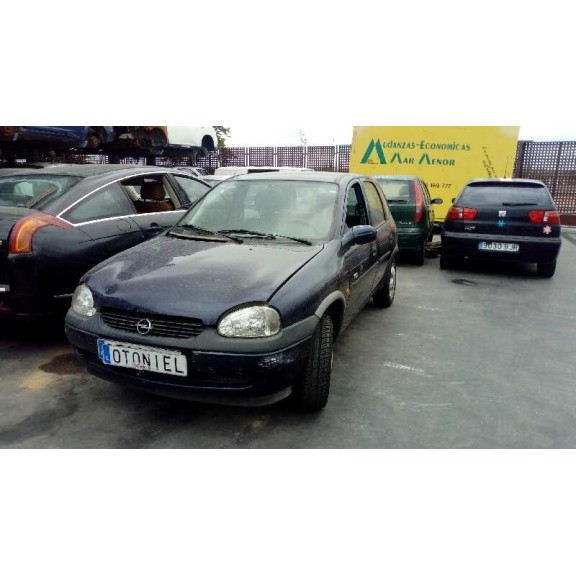 opel corsa b del año 2000