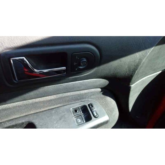 volkswagen golf iv berlina (1j1) del año 1998