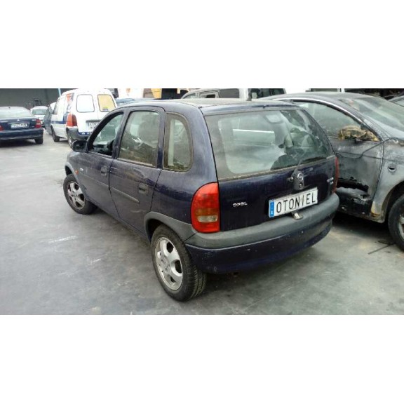 opel corsa b del año 2000