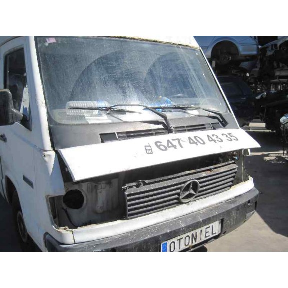 mercedes-benz mb 100 d caja cerrada / combi del año 1993