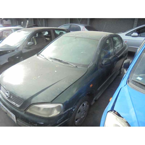 opel astra g berlina del año 1998